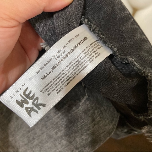 ZUMBA grey denim jacket Medium “Babe” “superstar” “warrior” “dreamer” NWT - Picture 2 of 12